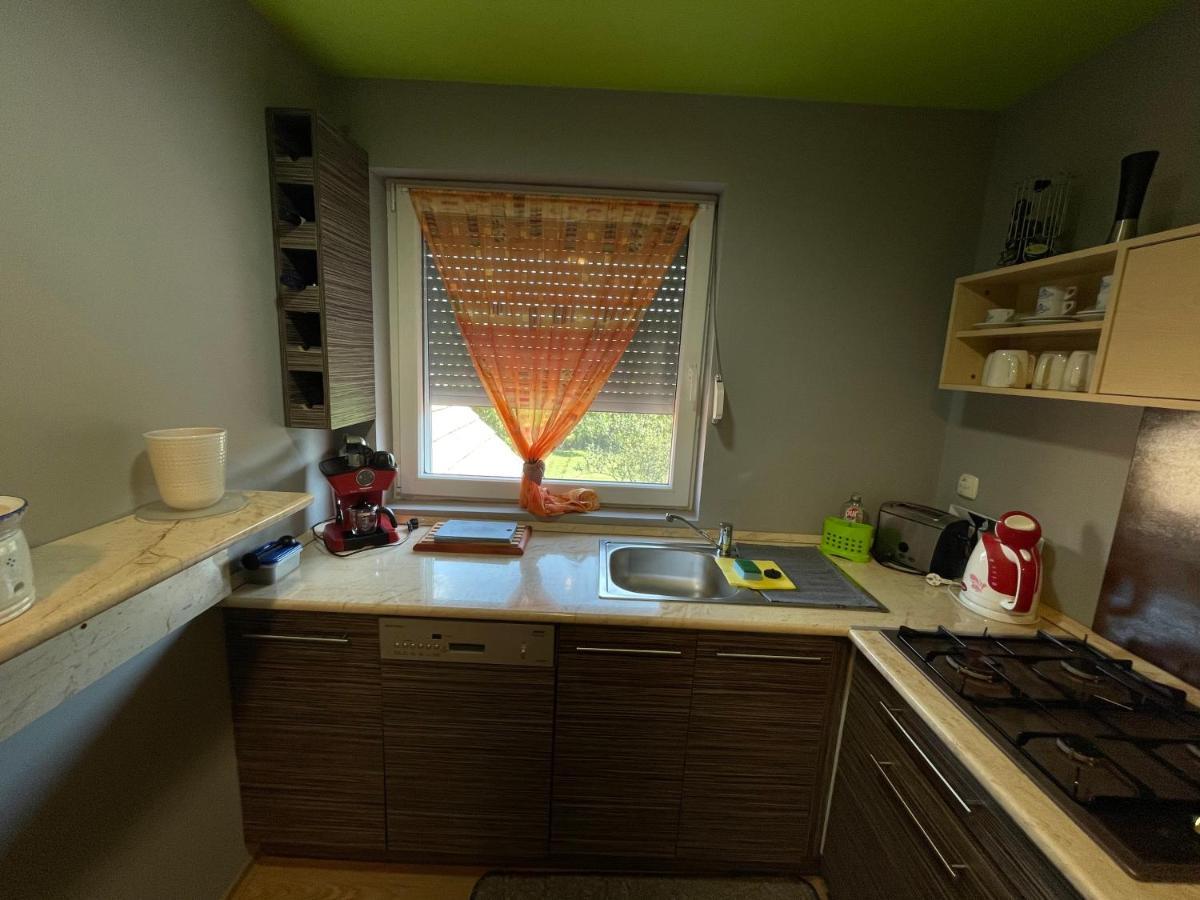 Mira Kucko Apartment Oreglak ภายนอก รูปภาพ