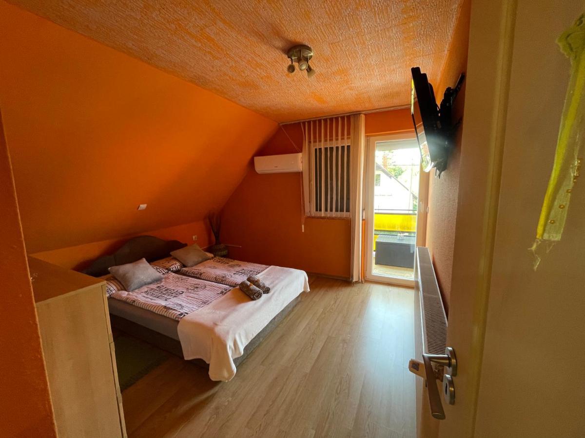 Mira Kucko Apartment Oreglak ภายนอก รูปภาพ